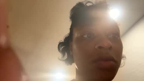 HunneysPlayRoom online show from 02.08.25