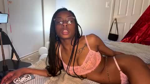 HunneysPlayRoom online show from 02.15.26