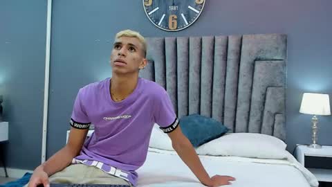 Snapshot of kieran_derek chatting on 01.06.25 Kieran Derek online show from 01.06.25