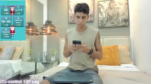 Kieran Derek online show from 12.15.25