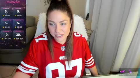 Kiera Reines online show from 12.08.24