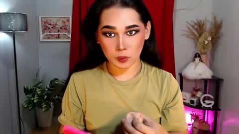 Im Mia online show from 11.10.25