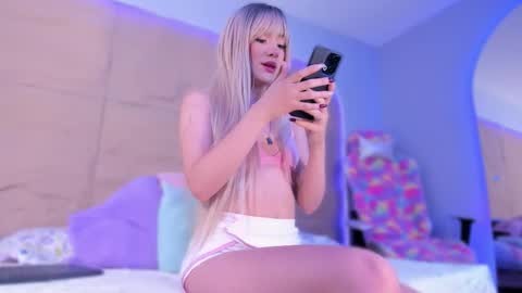 KIM COOPER online show from 02.19.26