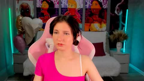 Snapshot of kikaosterman chatting on 03.18.26 Kika online show from 03.18.26