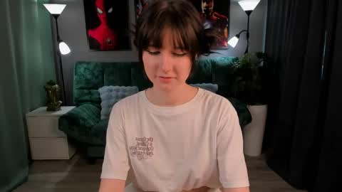 Snapshot of kikaosterman chatting on 04.13.26 Kika online show from 04.13.26