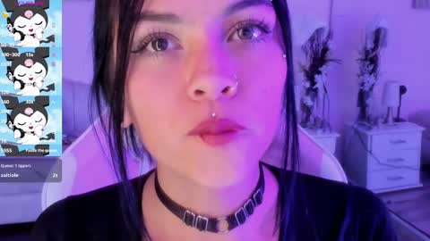 kIKI online show from 01.22.25