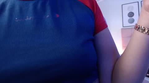 kIKI online show from 10.11.25