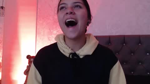 kIKI online show from 02.04.26