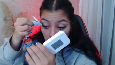 kIKI online show from 03.04.26