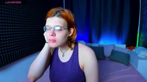 Kiki online show from 12.16.24