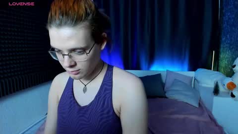 Kiki online show from 12.25.24