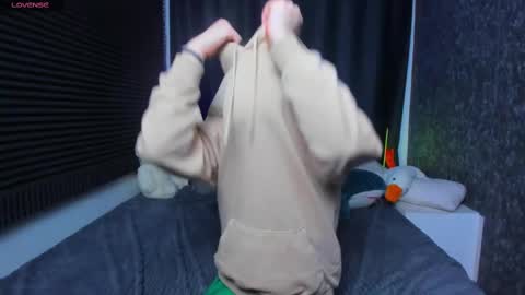 Kiki online show from 02.27.25