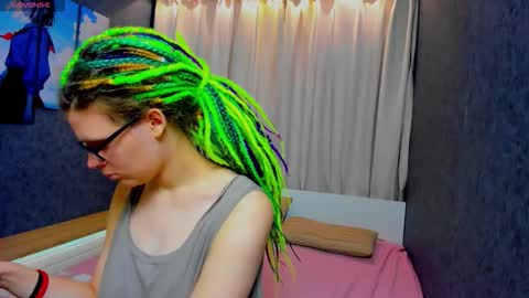 Kiki online show from 10.03.25