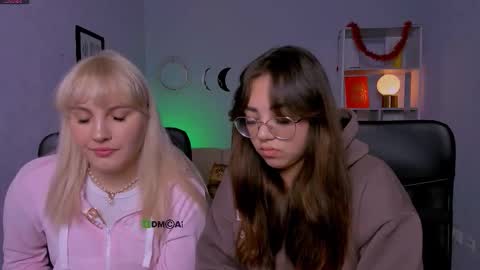 kiki_swan online show from 02.02.26