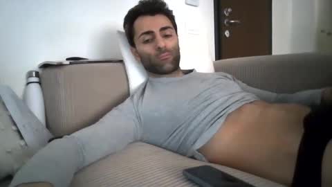 kikkus01 online show from 01.17.25