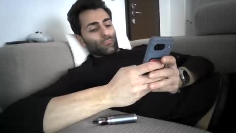 kikkus01 online show from 01.20.25