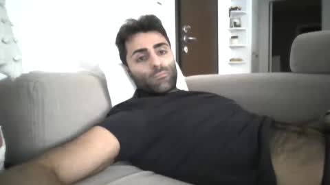 kikkus01 online show from 11.23.25