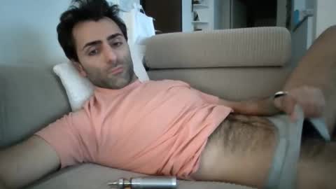 kikkus01 online show from 04.02.26