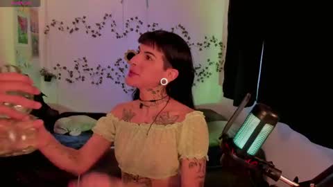 Bella online show from 06.14.26