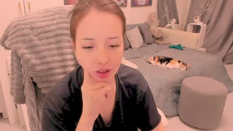 Snapshot of killerface_ chatting on 09.25.25 Yun online show from 09.25.25