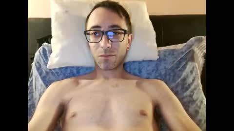 Snapshot of killua1993 chatting on 09.19.25 kingstoned online show from 09.19.25