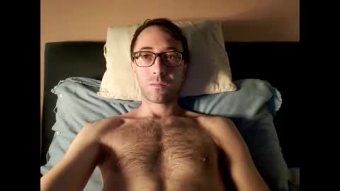 Snapshot of killua1993 chatting on 10.31.25 kingstoned online show from 10.31.25