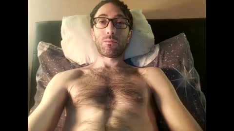 Snapshot of killua1993 chatting on 01.18.26 kingstoned online show from 01.18.26