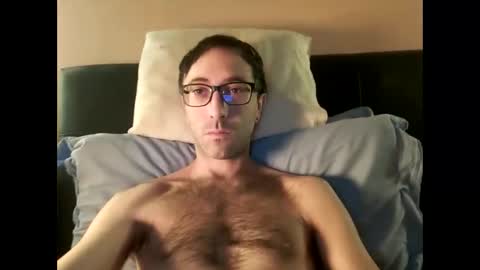 Snapshot of killua1993 chatting on 02.09.26 kingstoned online show from 02.09.26