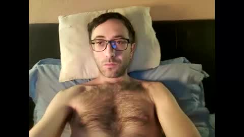 Snapshot of killua1993 chatting on 02.12.26 kingstoned online show from 02.12.26