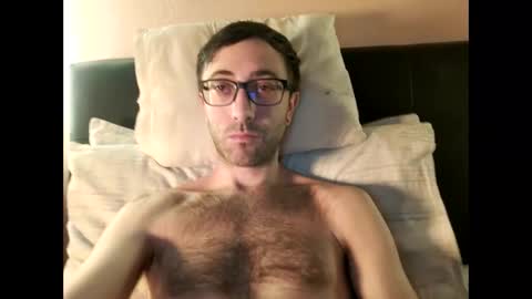 Snapshot of killua1993 chatting on 02.26.26 kingstoned online show from 02.26.26