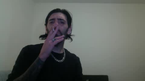 Snapshot of kilombito chatting on 09.17.25 andres online show from 09.17.25