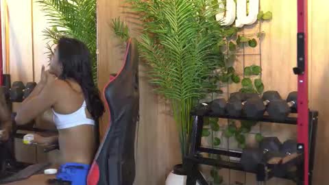 Kim online show from 10.21.25