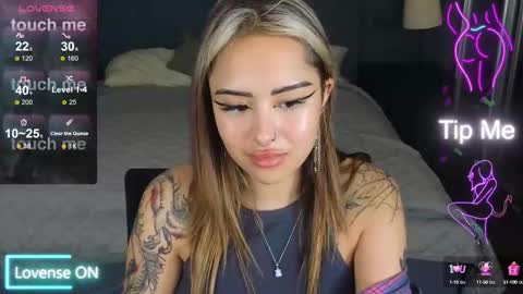 Kim online show from 09.21.25