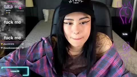 Kim online show from 12.20.25