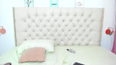 kim_eli online show from 01.06.25