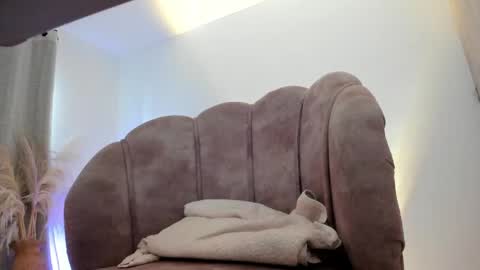 Kim Murphy online show from 04.24.26