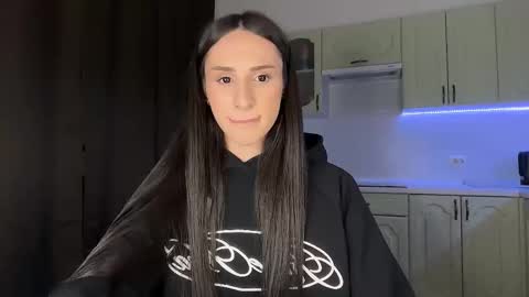 Snapshot of kim_oberlin chatting on 02.17.26 Kim Oberlin online show from 02.17.26