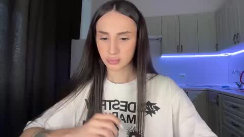 Kim Oberlin online show from 03.06.26