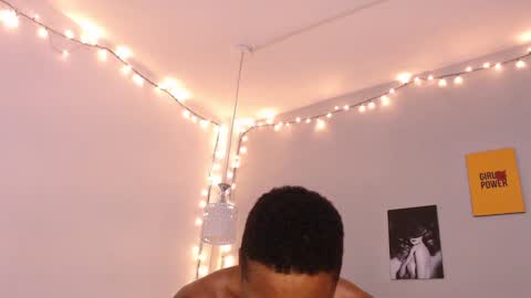 Kim  Yuk online show from 01.03.25