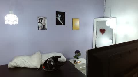 Kim  Yuk online show from 01.18.25