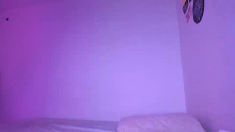 Snapshot of kimbaileys chatting on 09.12.25 kim online show from 09.12.25