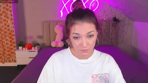 kimberlly_smith online show from 11.04.25