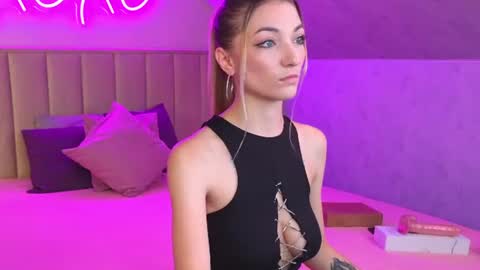 kimberlly_smith online show from 07.01.26