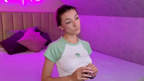 kimberlly_smith online show from 07.05.26