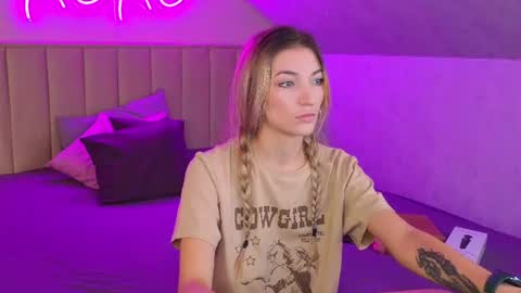 kimberlly_smith online show from 07.21.26