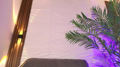 kimberly gonzalez online show from 11.15.25