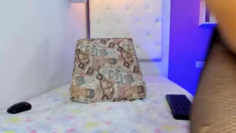        online show from 09.11.25