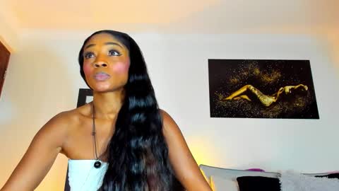 Kimberly Banks online show from 11.26.25