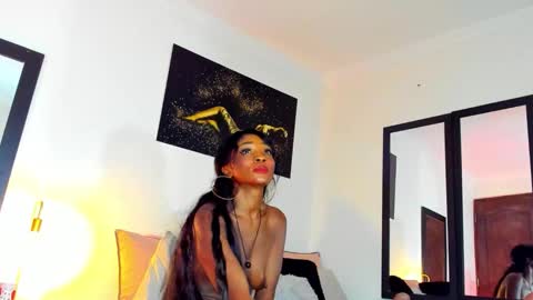 Kimberly Banks online show from 02.15.26