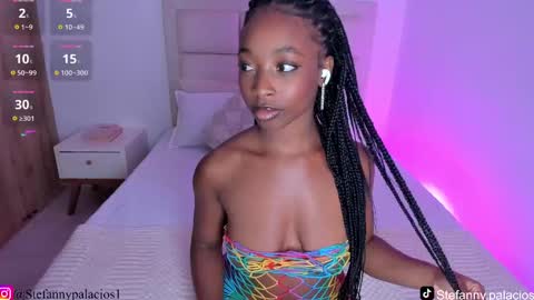 Queen Kim online show from 11.10.25